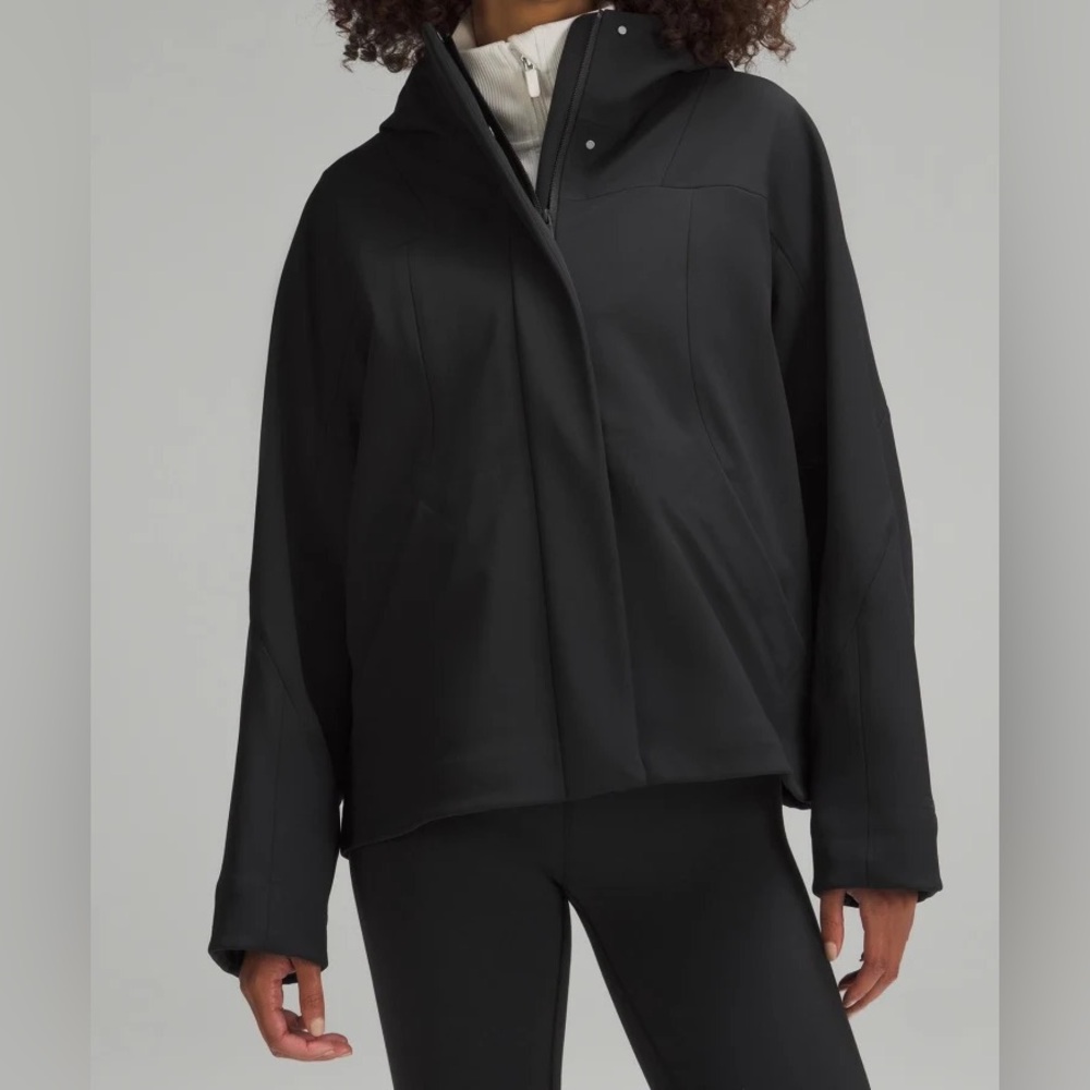 Lululemon RepelShell Cinch-Back Rain Jacket, Size 10, Black. Practically new.
